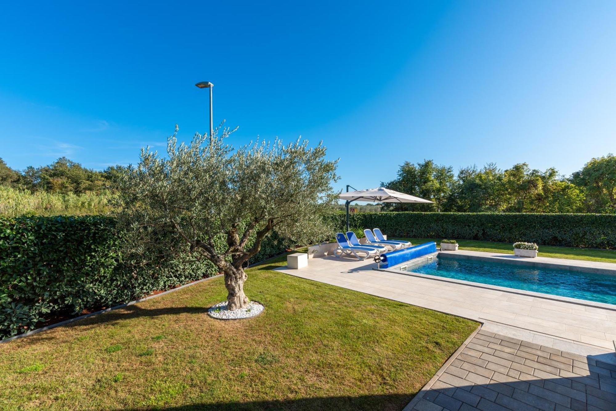Apartment Lunne Novigrad  Exterior photo