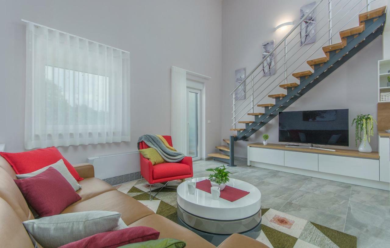 Apartment Lunne Novigrad  Exterior photo