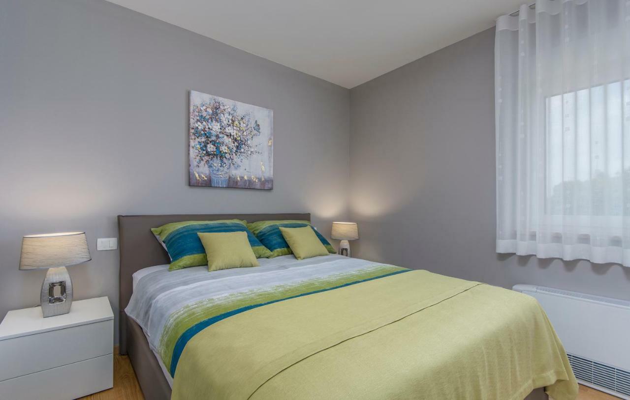 Apartment Lunne Novigrad  Exterior photo